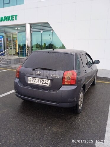 Toyota Corolla 2006, 260,000 km - 1.4 л - Kürdəmir
