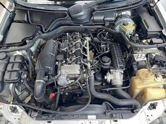 Mercedes E 220 d 1999, 355,714 km - 2.2 l - Bakı