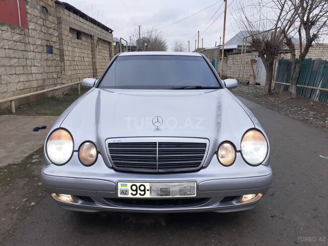 Mercedes E 270 2000, 580,000 km - 2.7 l - Biləsuvar