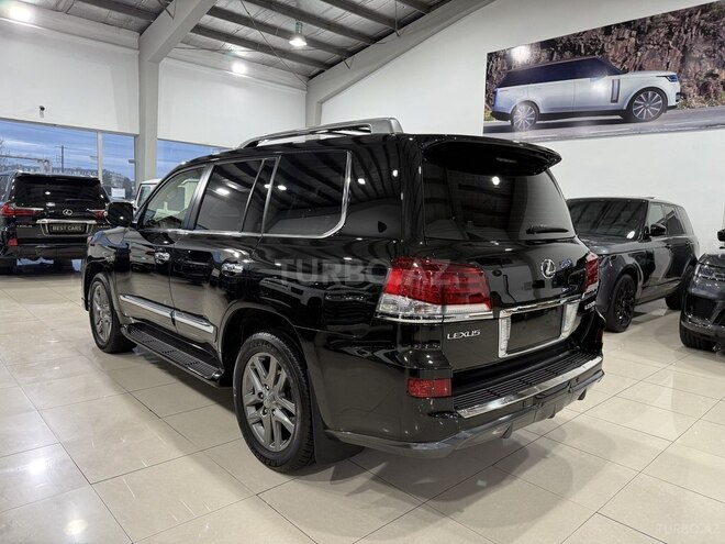 Lexus LX 570-2