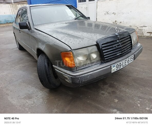 Mercedes C 300 1988, 280,000 km - 3.0 л - Quba