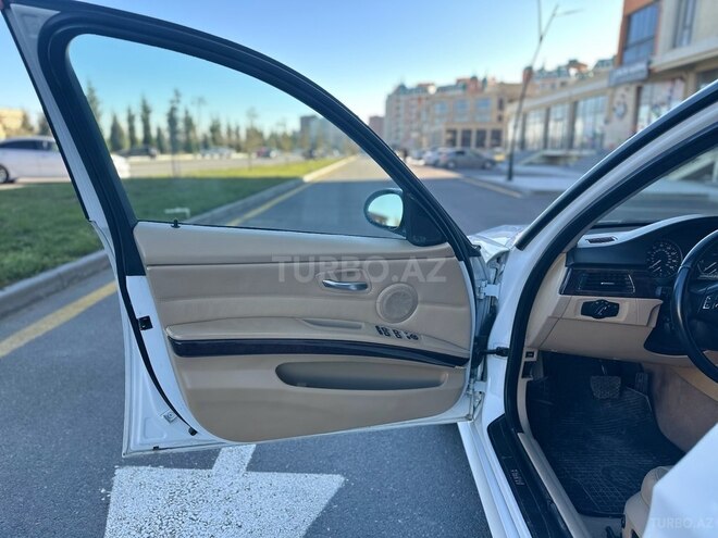 BMW 330 2006, 215,300 km - 3.0 l - Bakı