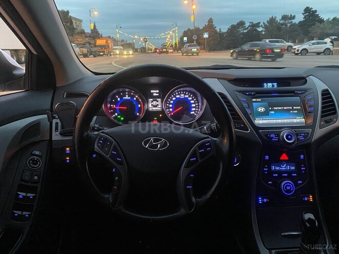 Hyundai Avante 2014, 186,000 km - 1.6 л - Bakı