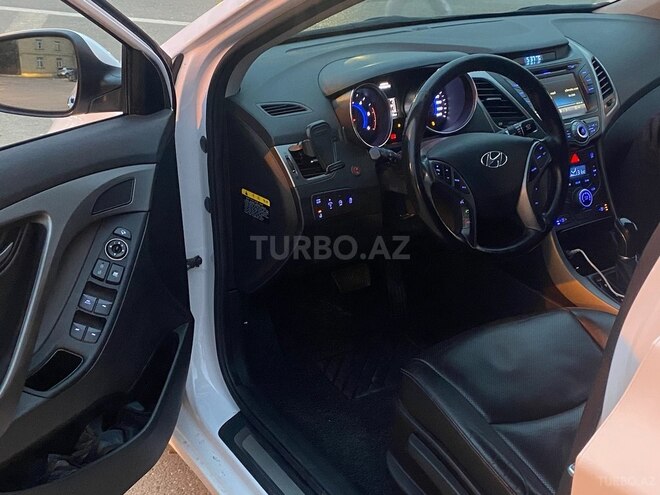 Hyundai Avante 2014, 186,000 km - 1.6 л - Bakı