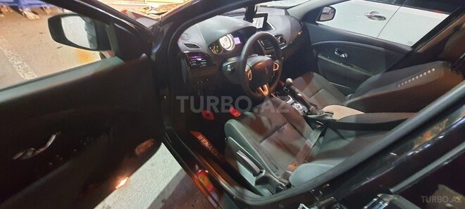 Renault Megane 2011, 360,000 km - 1.5 l - Bakı