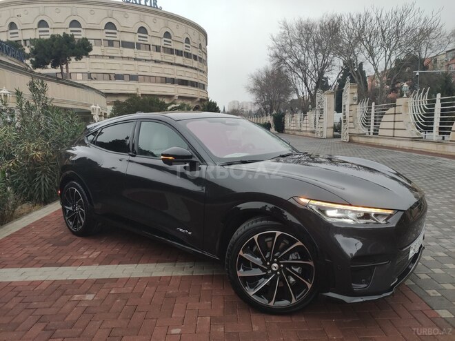 Ford Mustang Mach-E 2023, 21,000 km - 0.0 л - Bakı