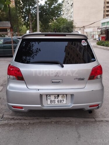 Mitsubishi Airtrek 2003, 297,000 km - 2.0 л - Sumqayıt