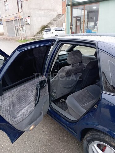 Opel Vectra 1998, 341,745 km - 2.0 l - Sumqayıt