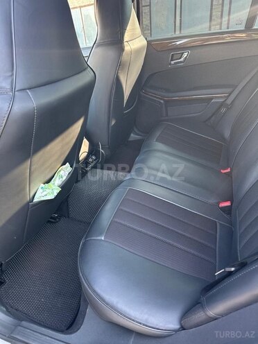Mercedes E 220 d 2009, 183,859 km - 2.2 л - Bakı
