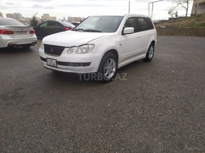 Mitsubishi Airtrek 2003, 256,770 km - 2.0 l - Bakı