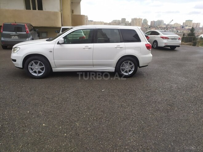 Mitsubishi Airtrek 2003, 256,770 km - 2.0 l - Bakı