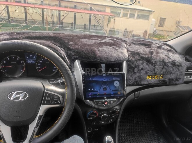 Hyundai Accent 2012, 236,793 km - 1.4 l - Bakı