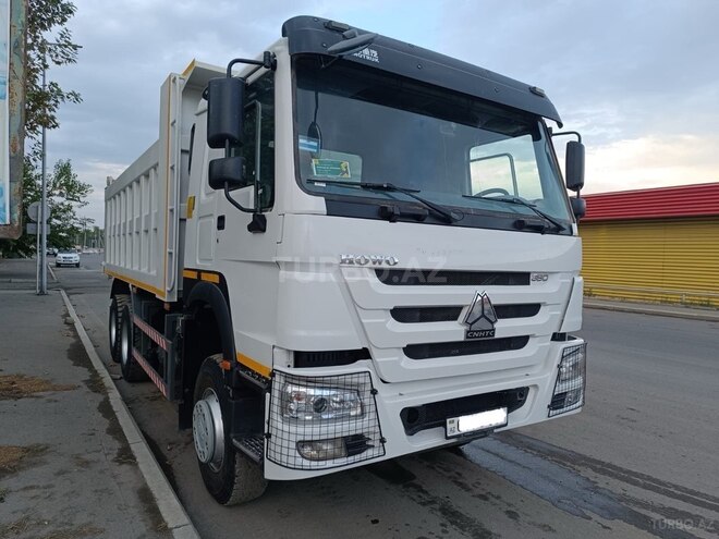 HOWO Sinotruk 2024, 29,900 km - 9.5 л - Gəncə