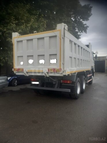 HOWO Sinotruk 2024, 29,900 km - 9.5 л - Gəncə
