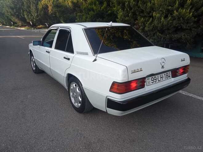 Mercedes 190 1991, 199,600 km - 2.0 л - Qazax