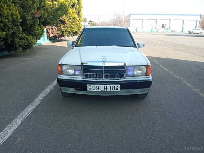Mercedes 190 1991, 199,600 km - 2.0 л - Qazax