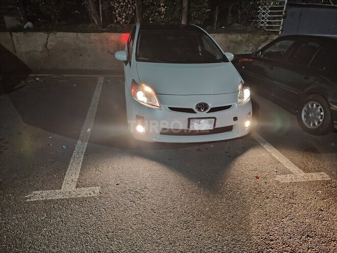 Toyota Prius 2011, 223,000 km - 1.8 l - Bakı