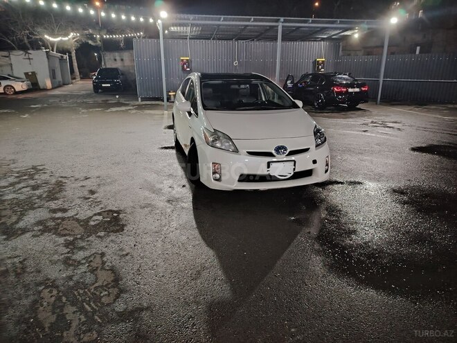 Toyota Prius 2011, 223,000 km - 1.8 l - Bakı