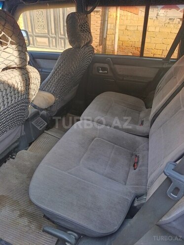 Mitsubishi Pajero 1996, 270,000 km - 2.8 l - Bakı