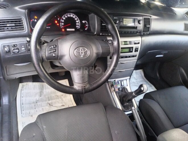 Toyota Corolla 2006, 323,000 km - 1.4 l - Bakı