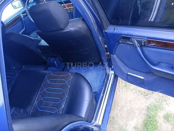 Mercedes E 220 1995, 701,300 km - 2.2 l - Bakı