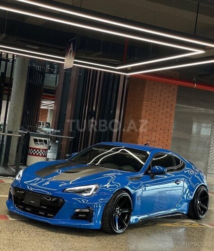 Subaru  2015, 200,200 km - 2.0 l - Bakı