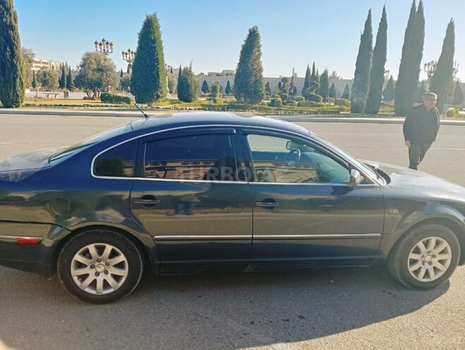 Volkswagen Passat 2001, 325,000 km - 1.8 l - Gəncə