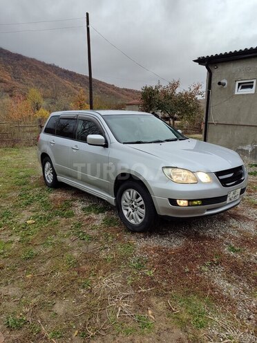 Mitsubishi Airtrek 2002, 360,000 km - 2.0 l - Quba