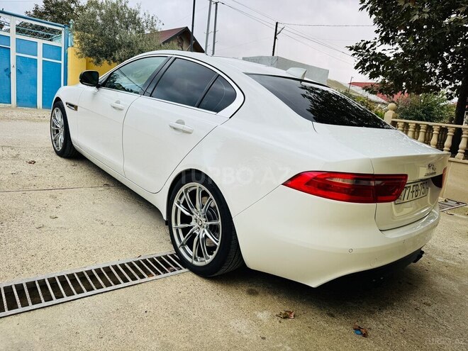 Jaguar XE 2017, 94,000 km - 2.0 л - Bakı