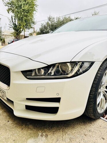 Jaguar XE 2017, 94,000 km - 2.0 л - Bakı
