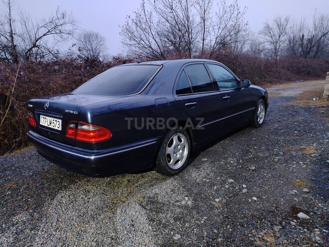 Mercedes E 240 1999, 450,300 km - 2.4 l - Qəbələ