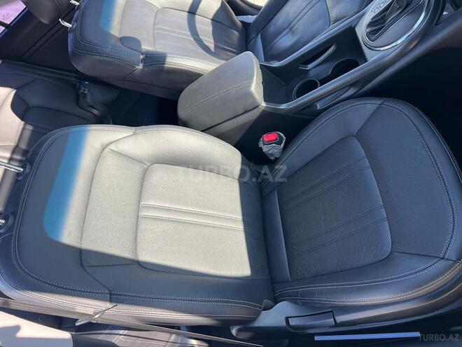 Kia Sportage 2011, 135,232 km - 2.0 l - Bakı