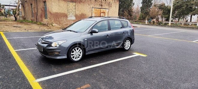 Hyundai i30 2010, 250,000 km - 1.6 l - Şirvan