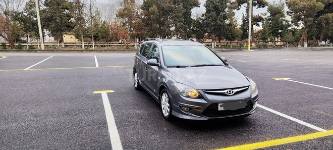 Hyundai i30 2010, 250,000 km - 1.6 l - Şirvan