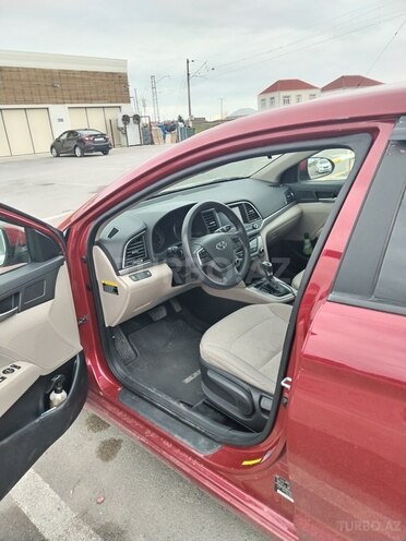 Hyundai Elantra 2015, 175,418 km - 2.0 l - Bakı