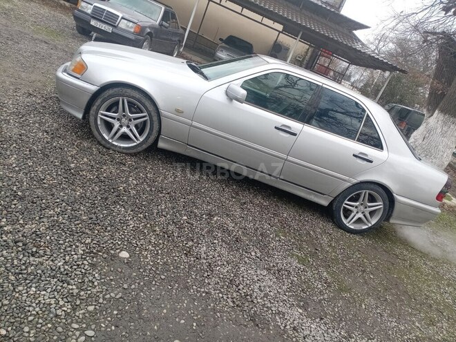 Mercedes C 230 1999, 264,000 km - 2.3 л - Xudat