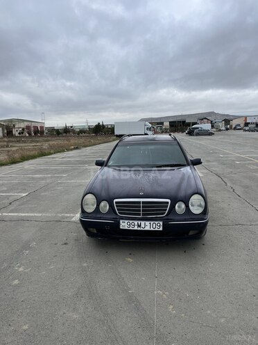 Mercedes E 220 d 2001, 600,000 km - 2.2 l - Bakı