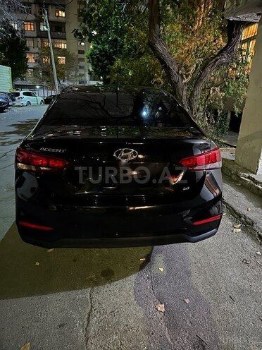 Hyundai Accent 2018, 100,000 km - 1.6 л - Bakı