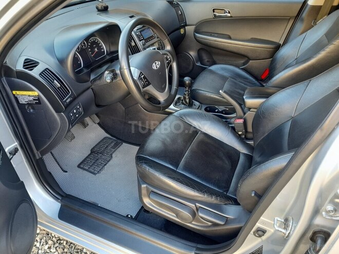 Hyundai i30 2008, 252,000 km - 2.0 l - Bakı