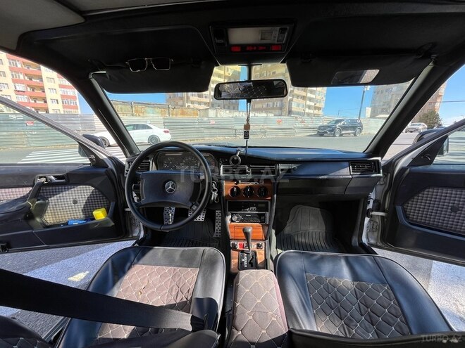 Mercedes 190 1991, 432,756 km - 2.0 л - Bakı
