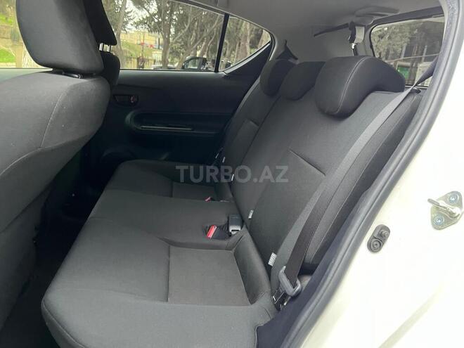 Toyota Aqua 2018, 69,090 km - 1.5 l - Bakı