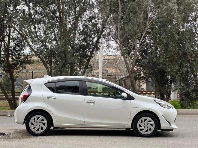 Toyota Aqua 2018, 69,090 km - 1.5 l - Bakı