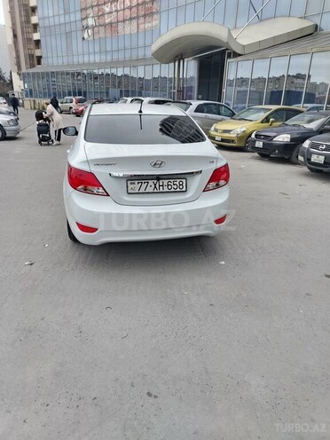 Hyundai Accent 2018, 88,000 km - 1.4 l - Bakı