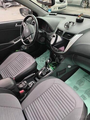 Hyundai Accent 2018, 88,000 km - 1.4 l - Bakı