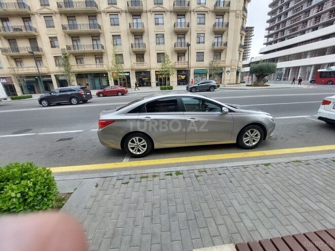 Hyundai Sonata 2010, 145,000 km - 2.0 l - Bakı