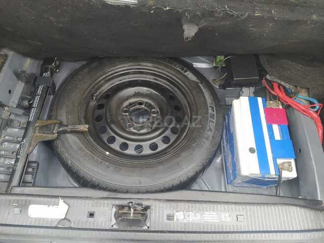Mercedes C 200 1995, 303,000 km - 2.0 л - Qazax