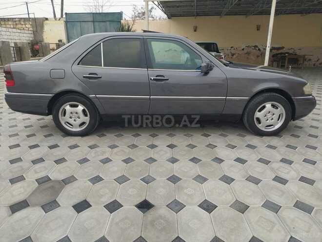 Mercedes C 200 1995, 303,000 km - 2.0 л - Qazax