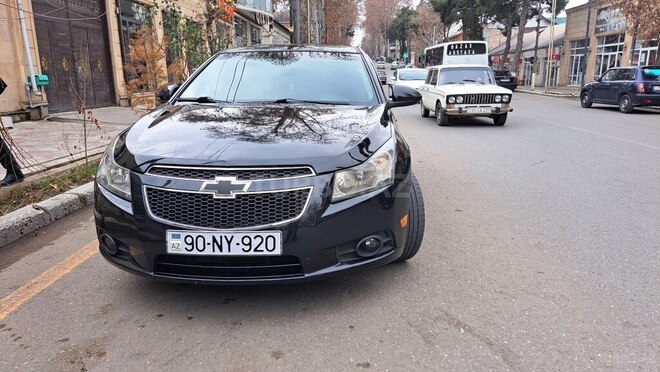 Chevrolet Cruze 2011, 153,000 km - 1.4 l - Qazax