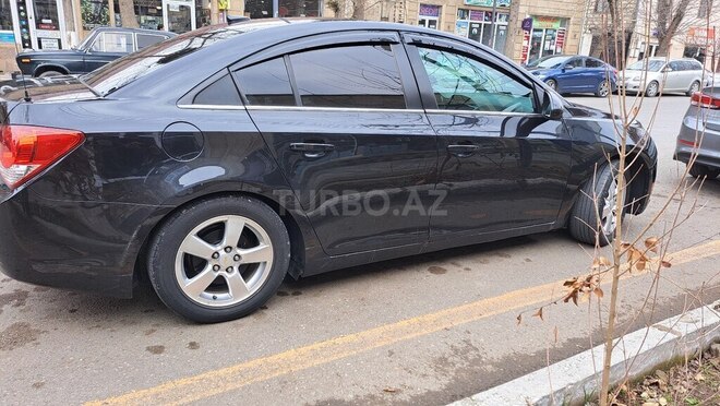 Chevrolet Cruze 2011, 153,000 km - 1.4 l - Qazax