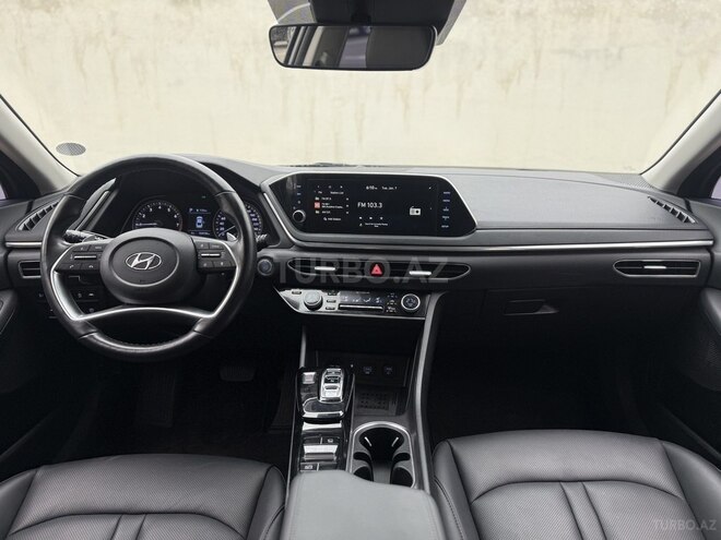 Hyundai Sonata-5